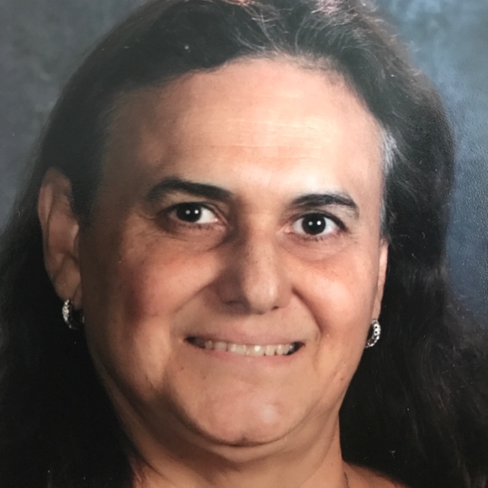 Meet your Posher, Elena